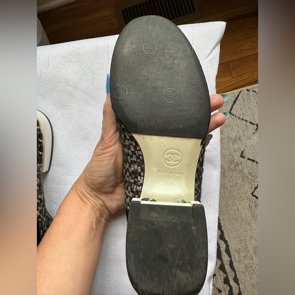 Chanel tweed block heel pumps - Picture 11 of 14